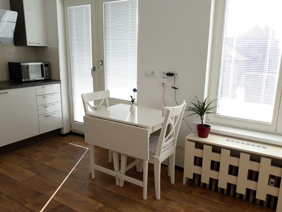 Cool Studio Διαμέρισμα Πράγα Εξωτερικό φωτογραφία